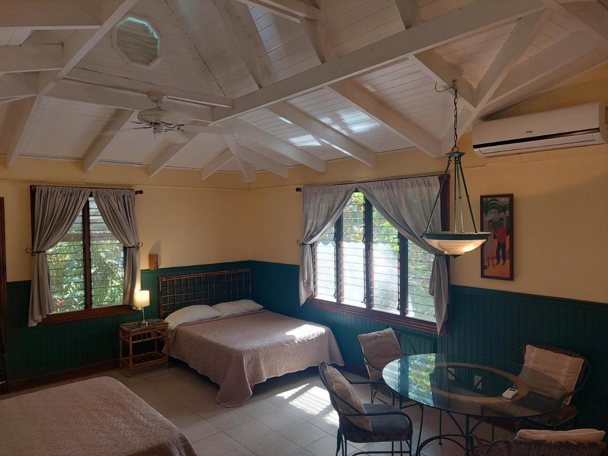 קאוויטה Playa Negra Guesthouse מראה חיצוני תמונה